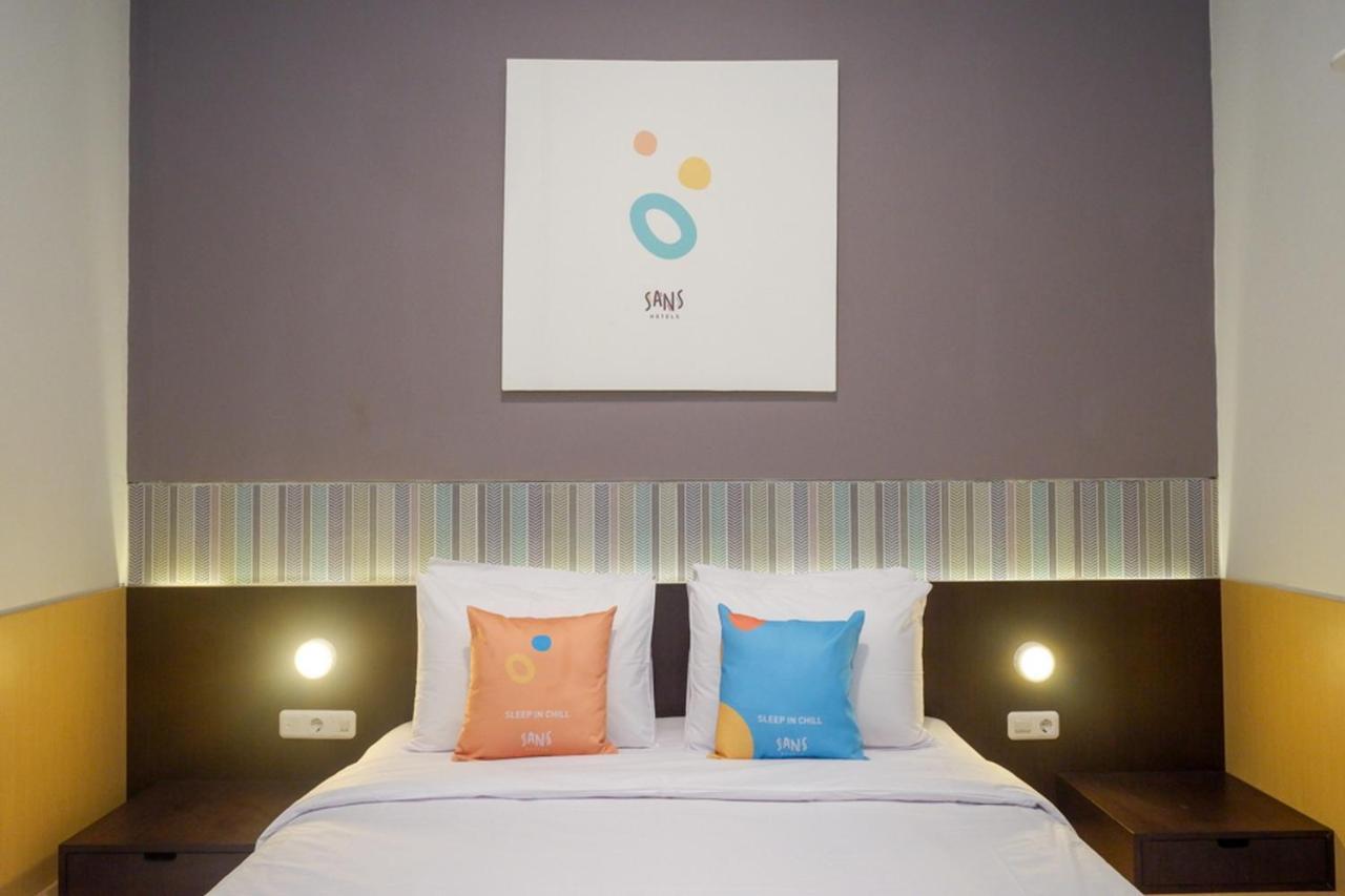 Sans Hotel Good Wish Semarang Jomblang Buitenkant foto